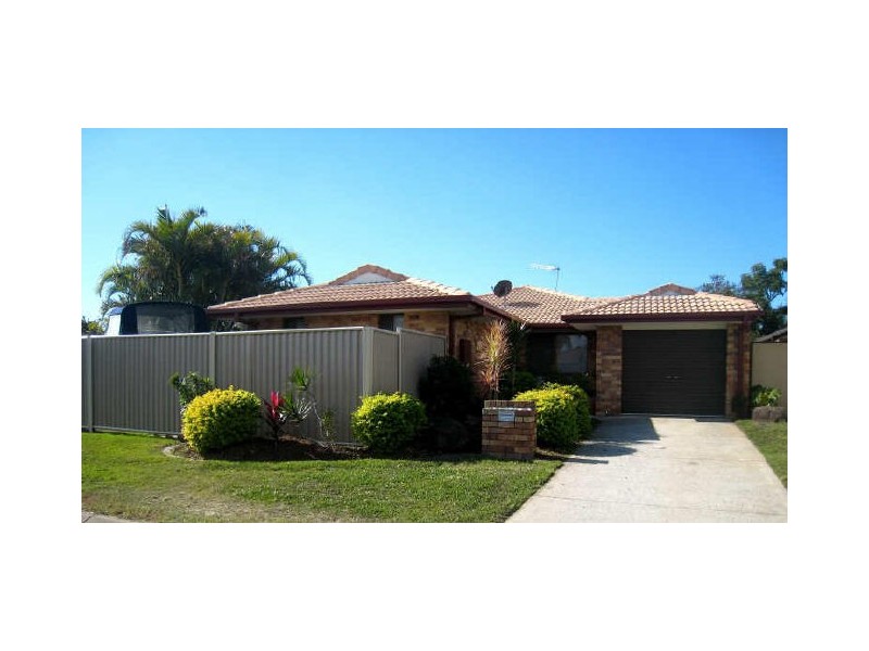 2 Amorette Avenue, Varsity Lakes QLD 4227