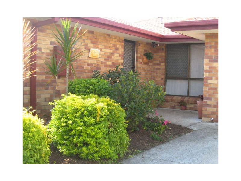 2 Amorette Avenue, Varsity Lakes QLD 4227