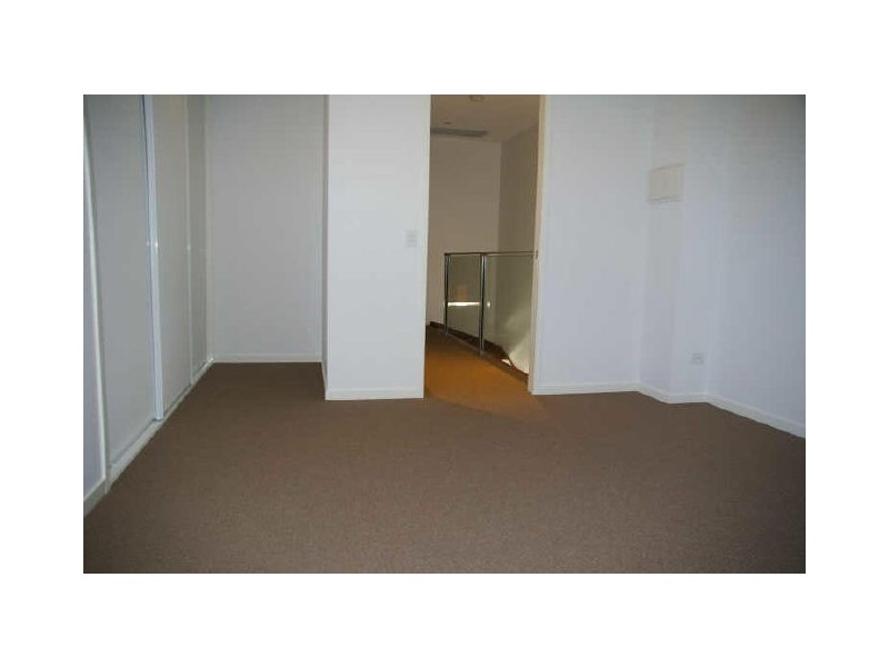 1/4 Cedar Court, Burleigh Heads QLD 4220