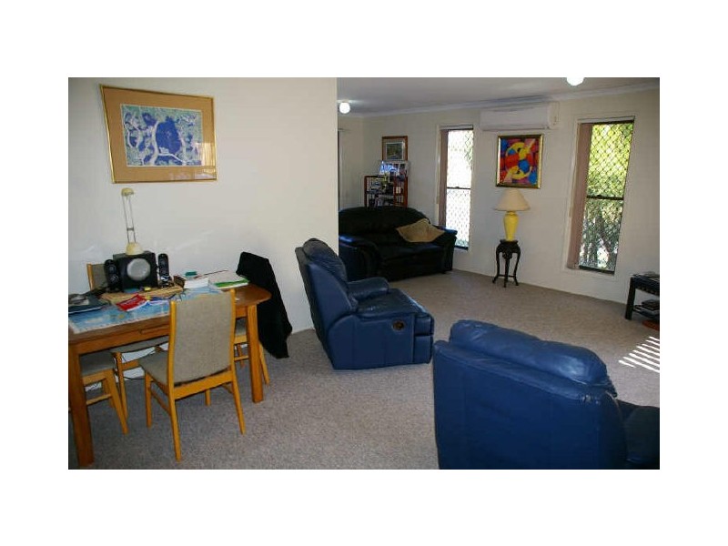 11 Seafoam Close, Varsity Lakes QLD 4227