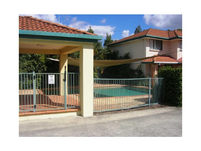 18/2 Pappas Way, Carrara QLD 4211