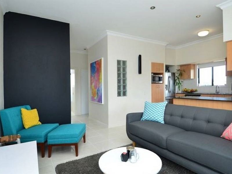 9/2008-201 Gold Coast Highway, Miami QLD 4220