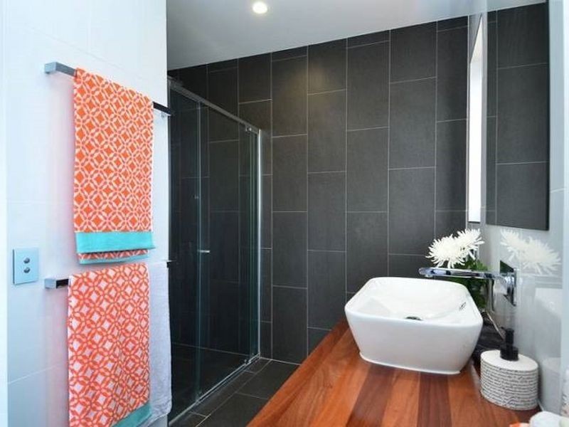 9/2008-201 Gold Coast Highway, Miami QLD 4220