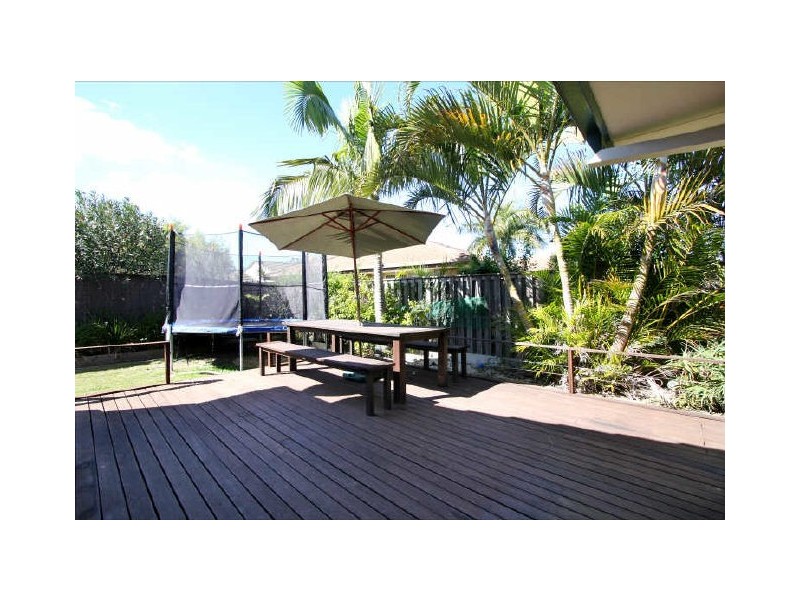 7 Pristine Court, Varsity Lakes QLD 4227