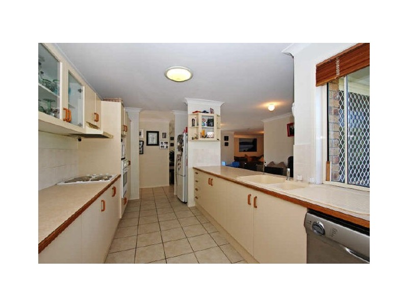 7 Pristine Court, Varsity Lakes QLD 4227