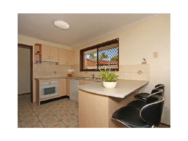 116 Burleigh St, Burleigh Waters QLD 4220
