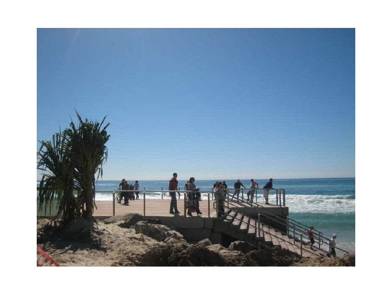 116 Burleigh St, Burleigh Waters QLD 4220