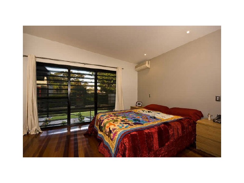 26 Acanthus Avenue, Burleigh Heads QLD 4220