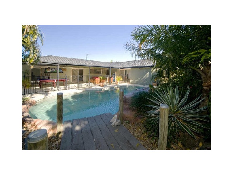 14 Ridgewood Court, Burleigh Waters QLD 4220