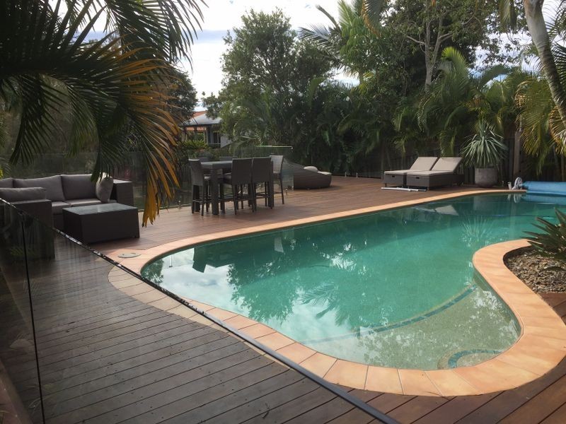 13 Gardendale Crescent, Burleigh Waters QLD 4220