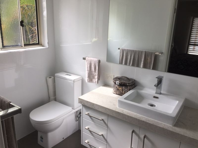 13 Gardendale Crescent, Burleigh Waters QLD 4220