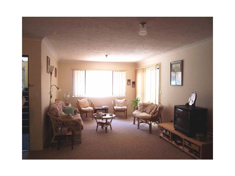 4/1923 Gold Coast Hwy, Burleigh Heads QLD 4220