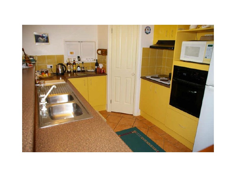 1 Bleadon Place, Mudgeeraba QLD 4213