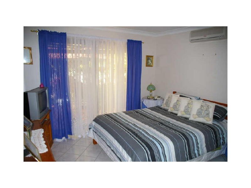 1 Bleadon Place, Mudgeeraba QLD 4213