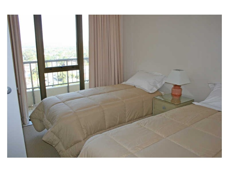 35/114 The Esplanade, Burleigh Heads QLD 4220