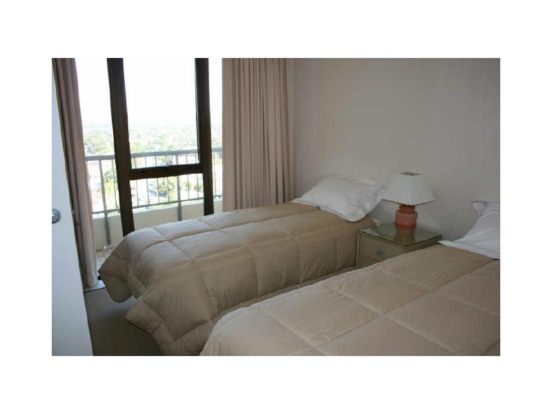 35/114 The Esplanade, Burleigh Heads QLD 4220