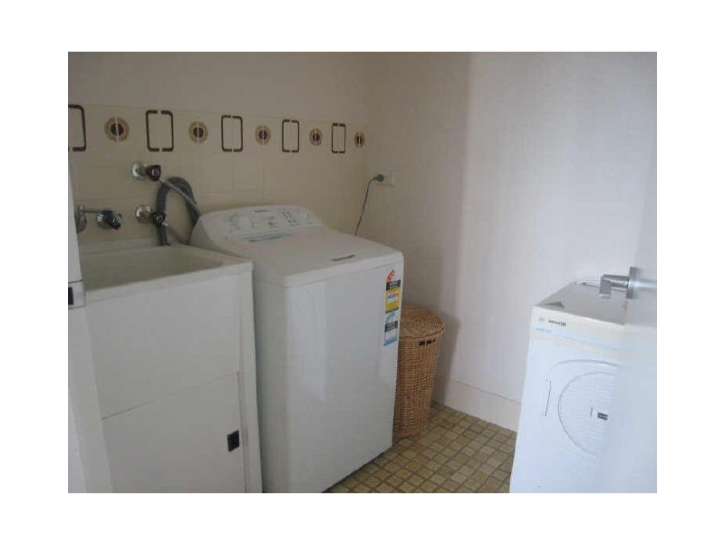 35/114 The Esplanade, Burleigh Heads QLD 4220