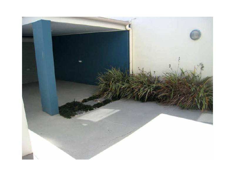 30 Moores Crescent, Varsity Lakes QLD 4227