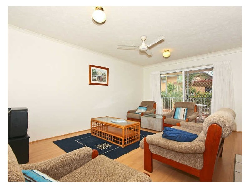 3/300 The Esplanade, Burleigh Heads QLD 4220