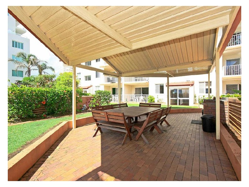 3/300 The Esplanade, Burleigh Heads QLD 4220