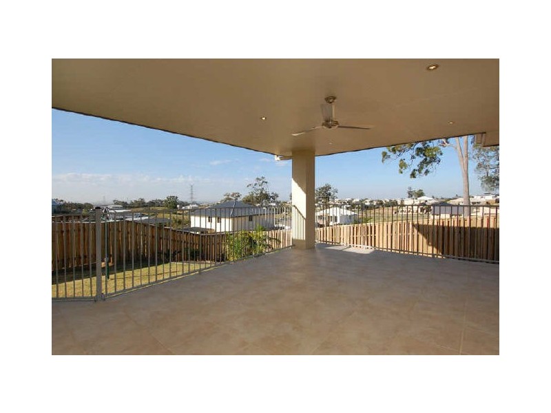 38 Worchester Tce, Reedy Creek QLD 4227