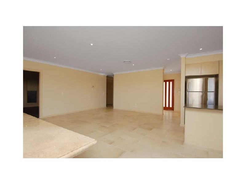 38 Worchester Tce, Reedy Creek QLD 4227