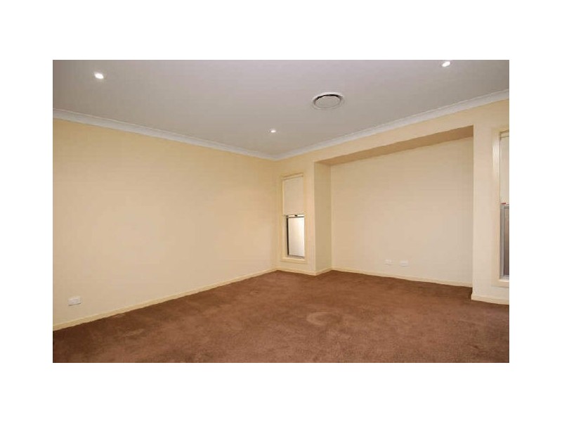 38 Worchester Tce, Reedy Creek QLD 4227