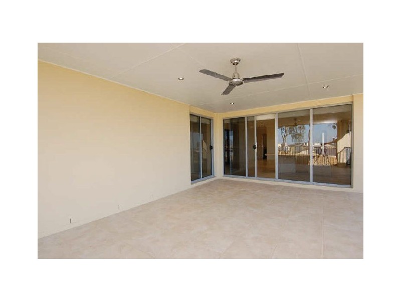 38 Worchester Tce, Reedy Creek QLD 4227