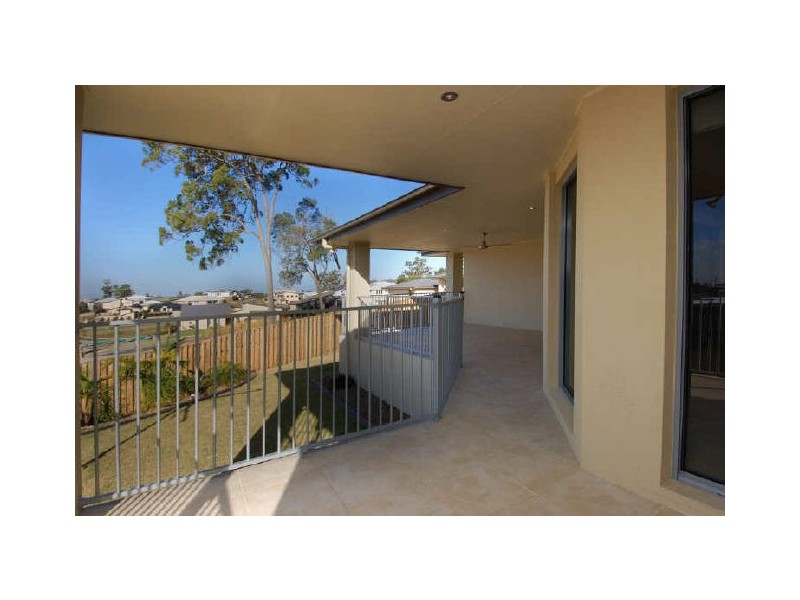 38 Worchester Tce, Reedy Creek QLD 4227