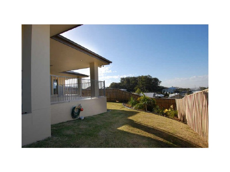 38 Worchester Tce, Reedy Creek QLD 4227