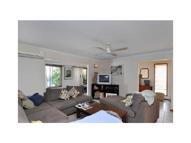 1 Joy Avenue, Burleigh Waters QLD 4220