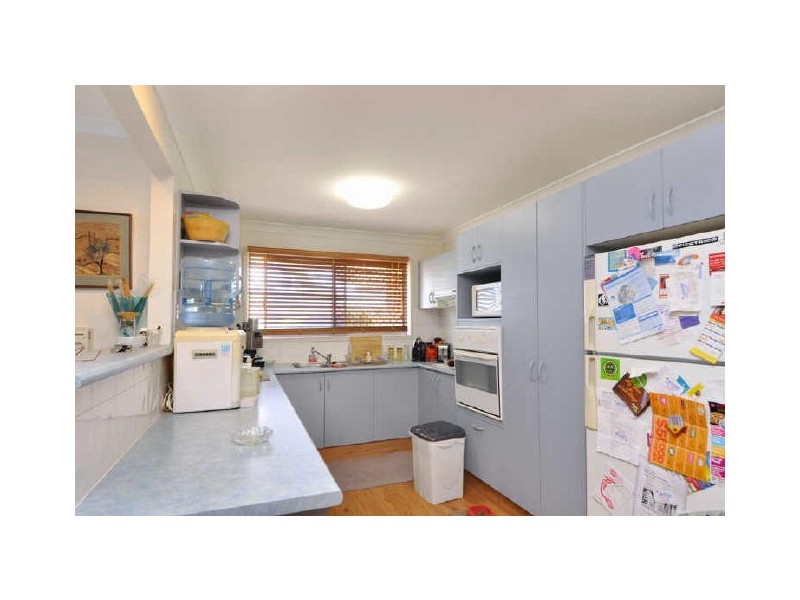 1 Joy Avenue, Burleigh Waters QLD 4220