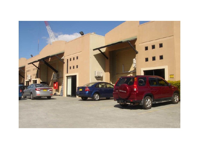 1/11 Crown Court, Varsity Lakes QLD 4227