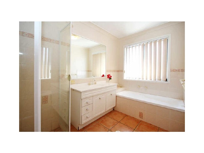 40 Straite Drive, Robina QLD 4226