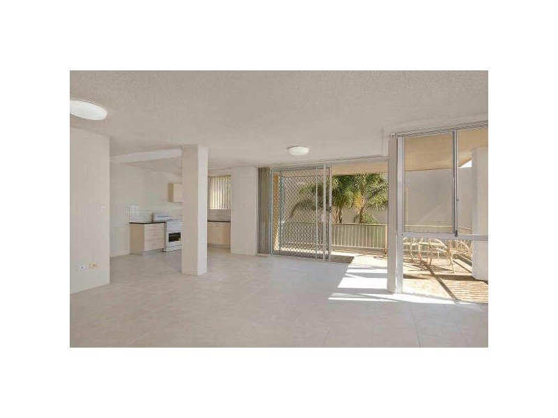 2/250 The Esplanade, Burleigh Heads QLD 4220