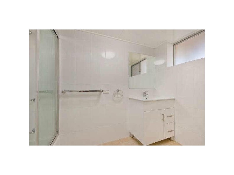 2/250 The Esplanade, Burleigh Heads QLD 4220