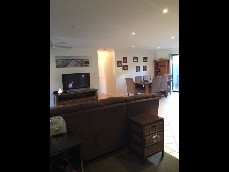 107 Harrier Drive, Burleigh Waters QLD 4220