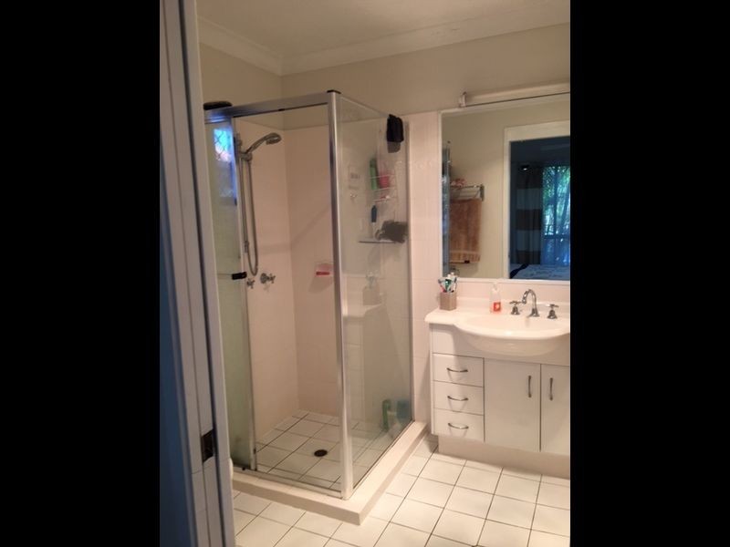 107 Harrier Drive, Burleigh Waters QLD 4220