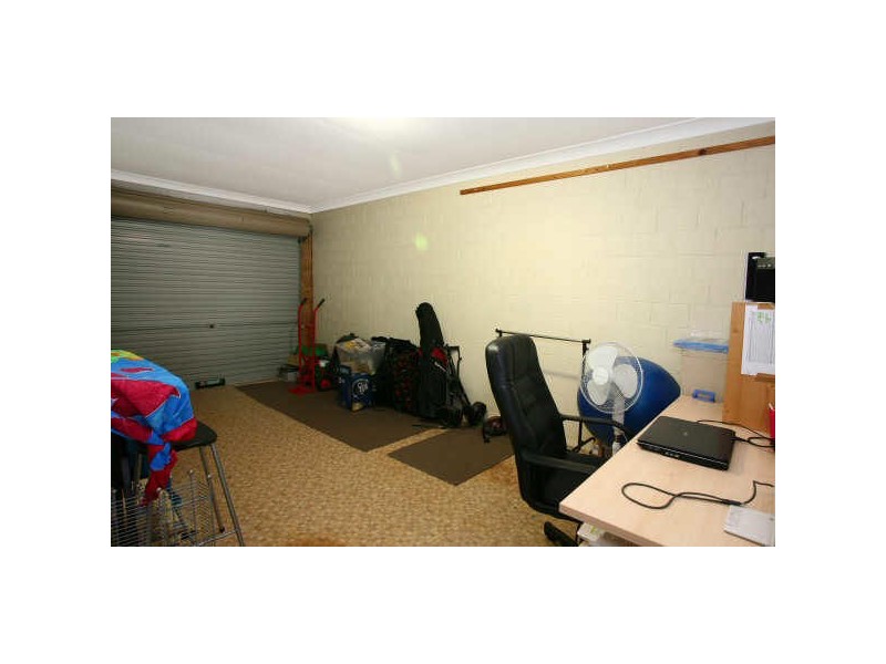 2/9 Flora Cl, Burleigh Waters QLD 4220