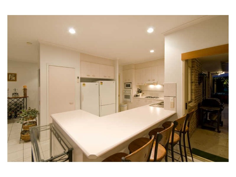 18 Camphorlaurel Court, Tallebudgera Valley QLD 4228