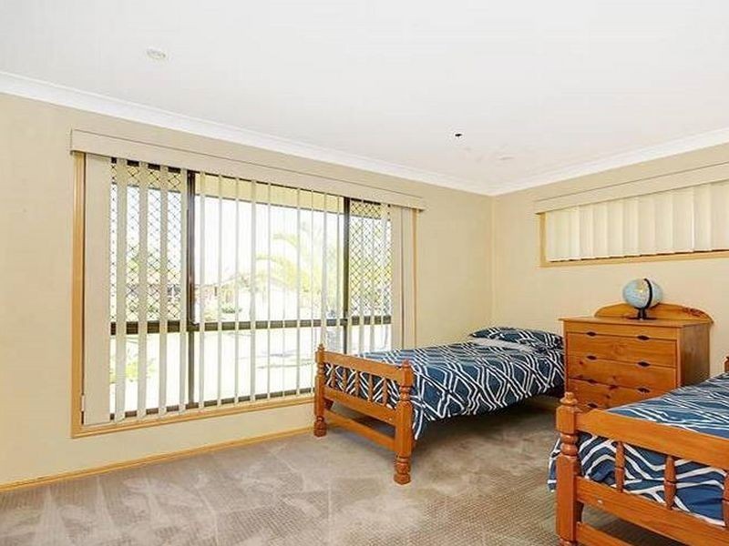3 Maple Court, Burleigh Waters QLD 4220