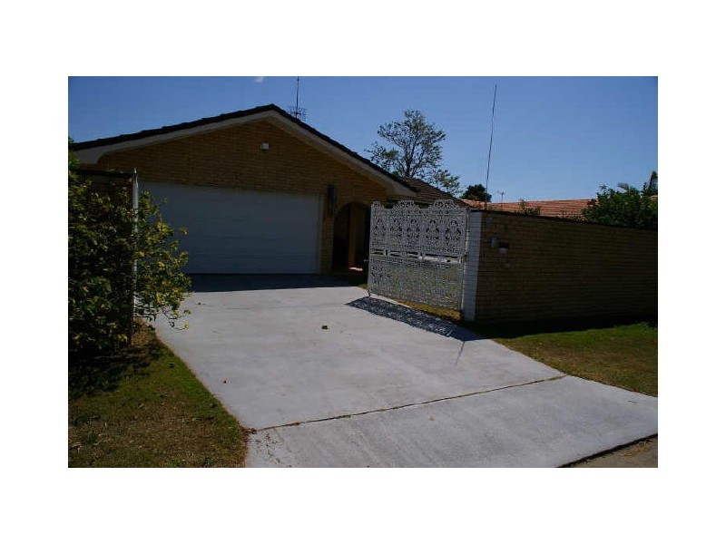 Palm Beach QLD 4221