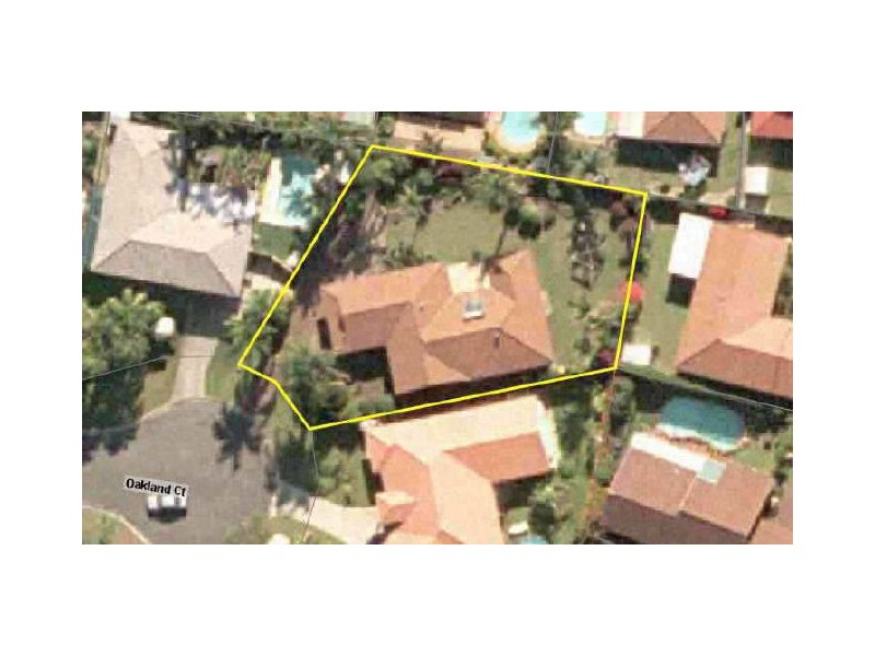 13 Oakland Ct, Burleigh Waters QLD 4220