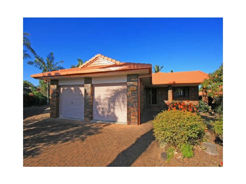 13 Oakland Ct, Burleigh Waters QLD 4220