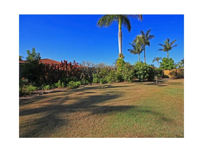 13 Oakland Ct, Burleigh Waters QLD 4220