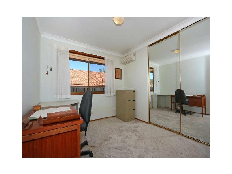 13 Oakland Ct, Burleigh Waters QLD 4220