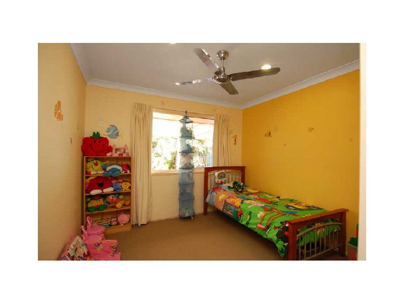 18 Belrose Blvd, Varsity Lakes QLD 4227