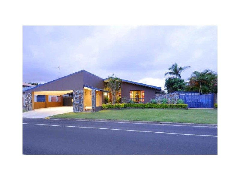 127 Acanthus Av, Burleigh Waters QLD 4220