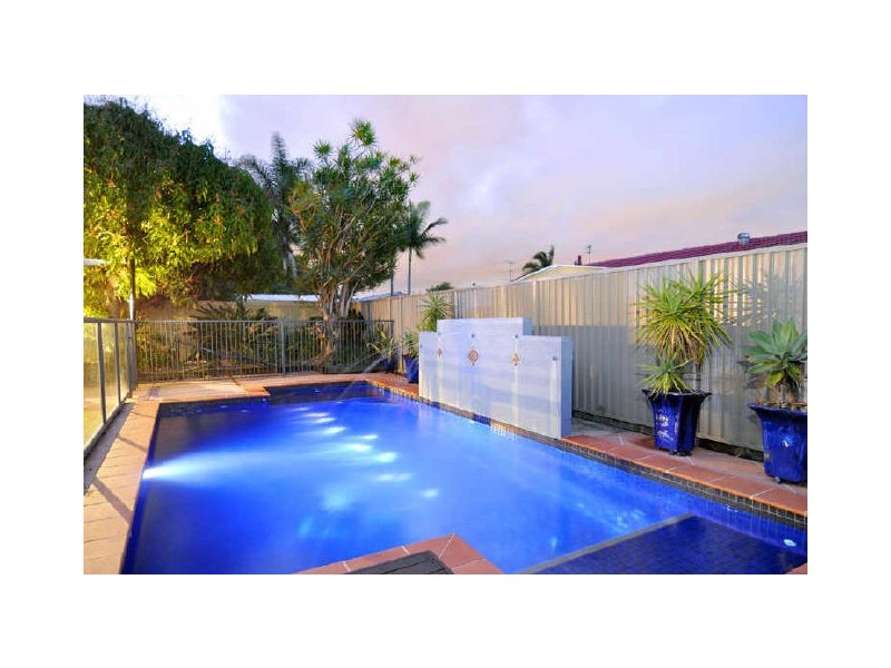 127 Acanthus Av, Burleigh Waters QLD 4220