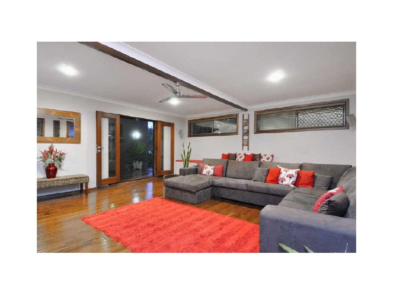 127 Acanthus Av, Burleigh Waters QLD 4220